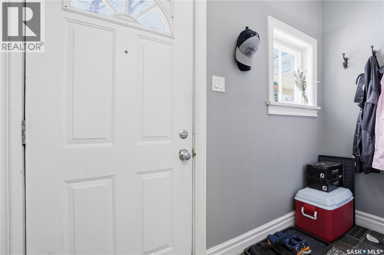 Additional image 5 of 2333 Robinson Street, Regina, SK, S4T2R3