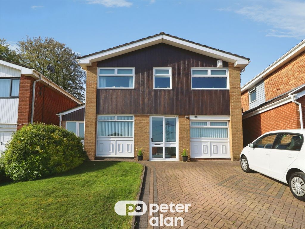 5 bed detached house for saleAel-Y-Bryn, Radyr, Cardiff CF15