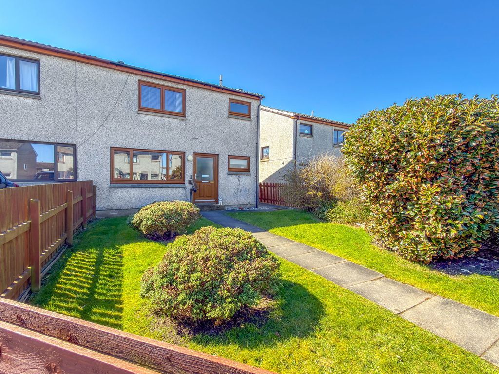 3 bed semi-detached house for sale37 Muirfield Drive, Brora, Sutherland KW9