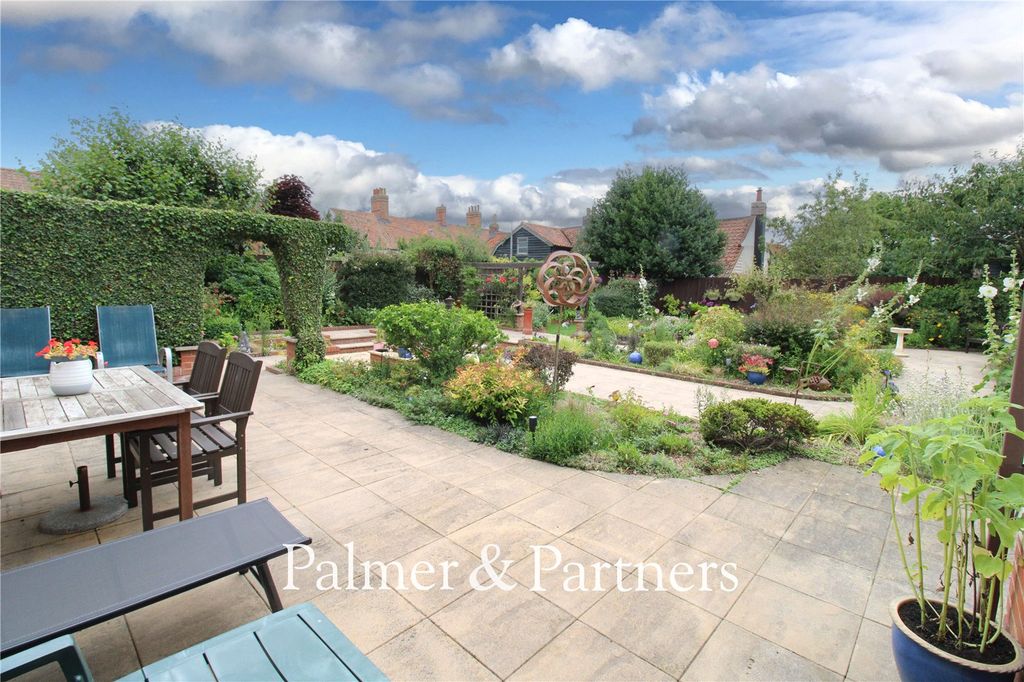 Additional image 28 of 5 bed detached house for salePost Office Road, Knodishall, Saxmundham, Suffolk IP17