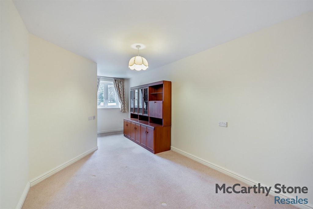 Additional image 7 of 2 bed flat for saleHolmcroft Court, Charlton Road, Shepton Mallet BA4