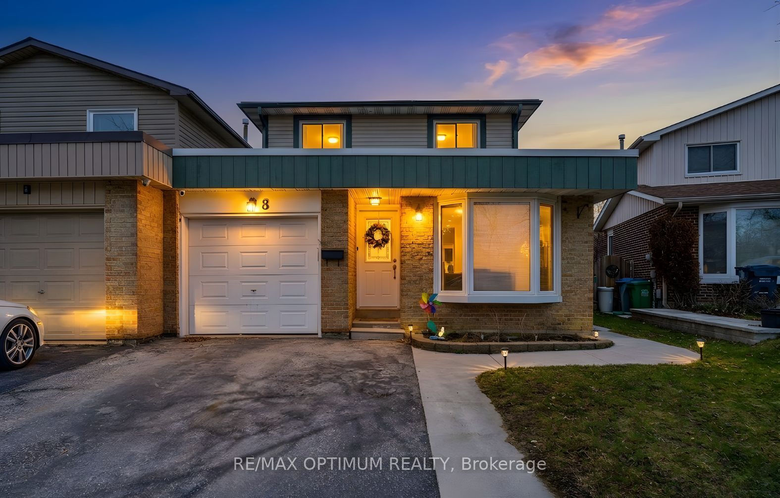 8 Joanne Court, Brampton, ON, L6Y 2J8