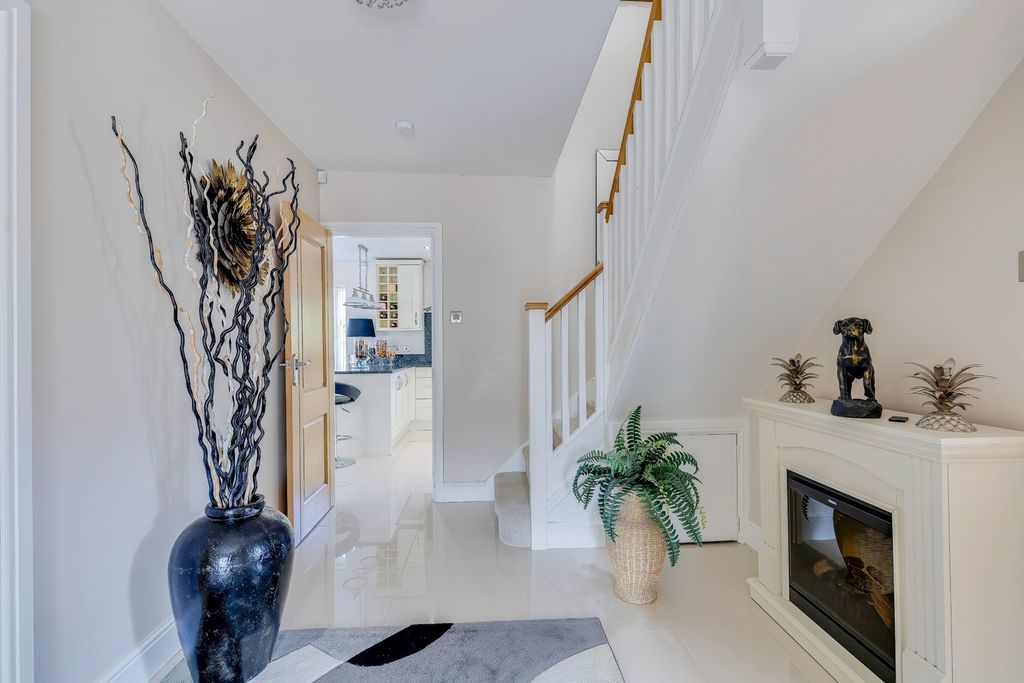 Additional image 6 of 4 bed detached house for saleWern Fawr Lane, Old St Mellons, Cardiff CF3