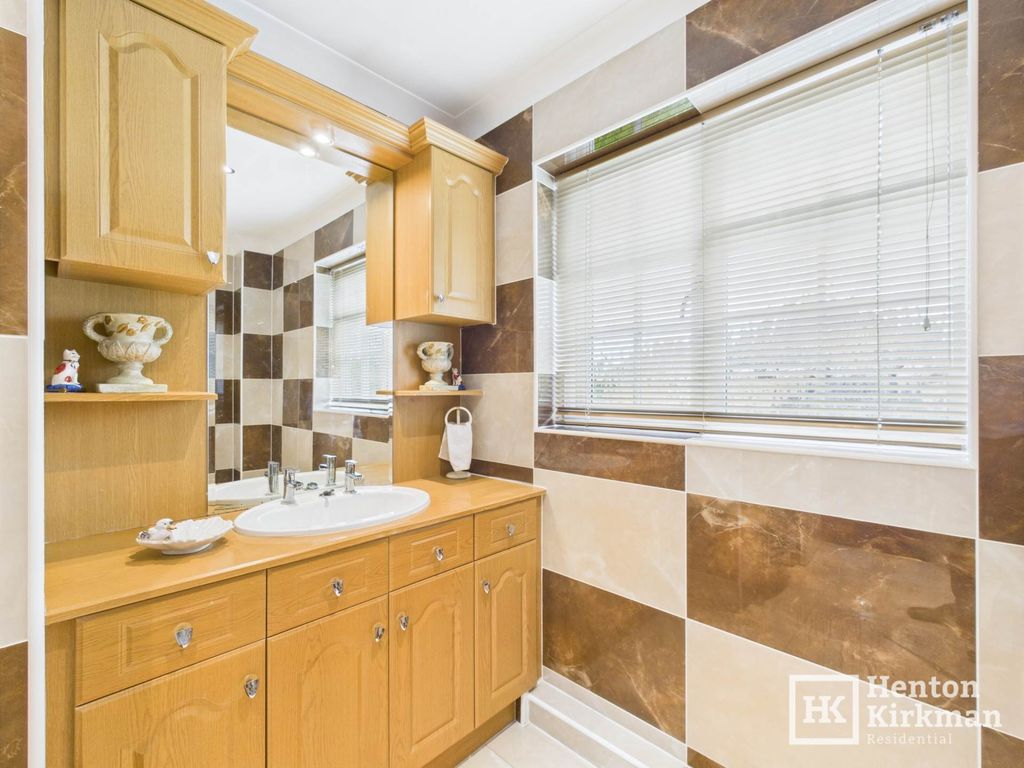 Additional image 26 of 5 bed detached house for saleNorsey Road, Billericay CM11