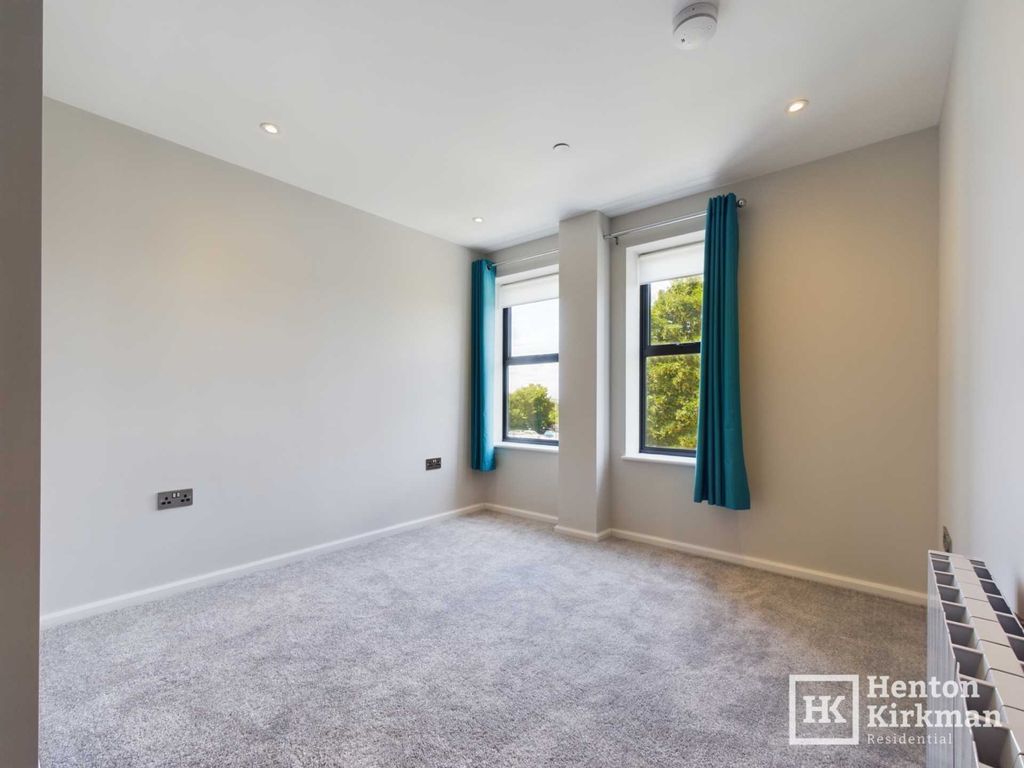 Additional image 7 of 1 bed flat for saleHigh Street, Billericay CM12