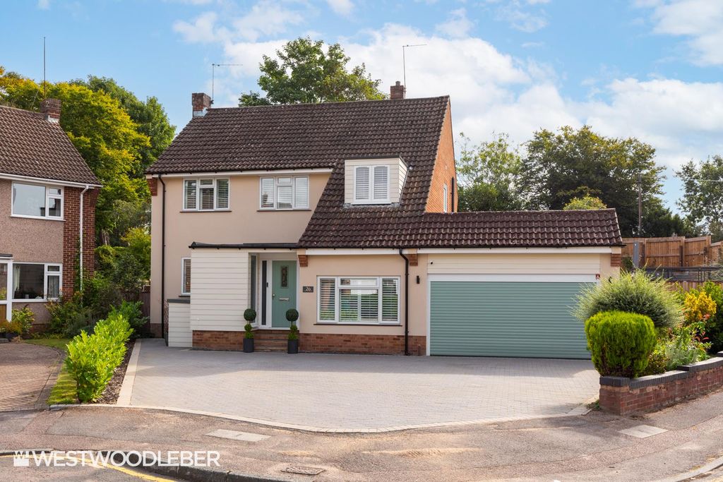 4 bed detached house for saleSt. Catherines Road, Broxbourne EN10