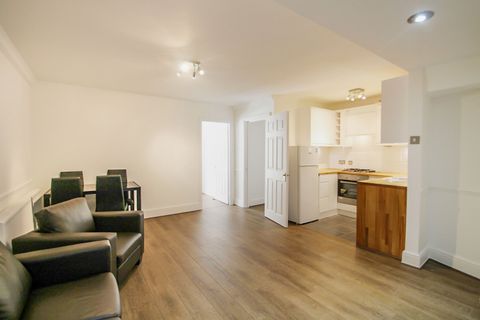 Goswell Road, Clerkenwell EC1V