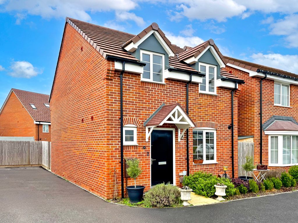 3 bed detached house for saleGeranium Croft, Biggleswade SG18