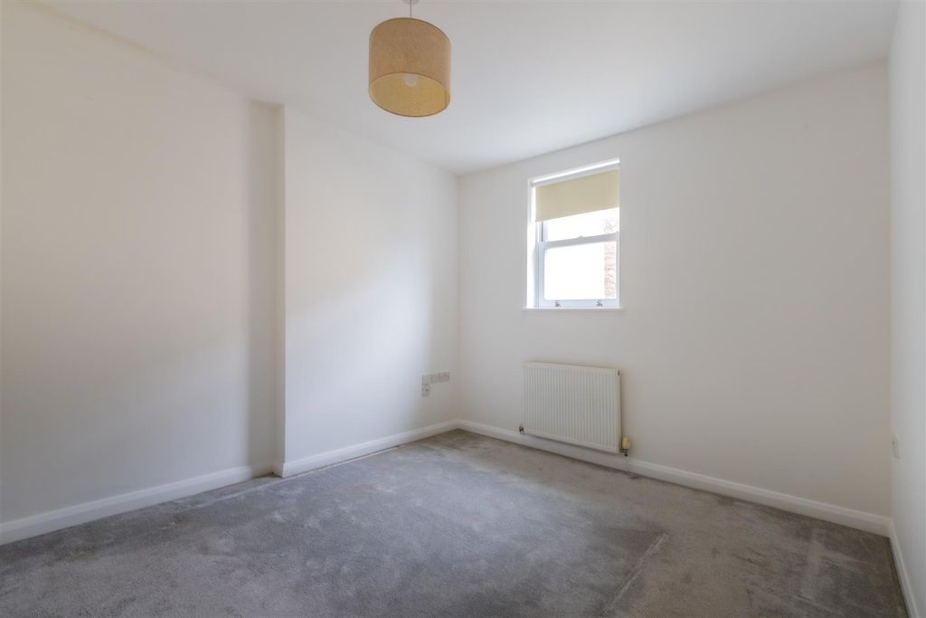 Additional image 11 of 2 bed flat for saleCathedral Road, Pontcanna, Cardiff CF11