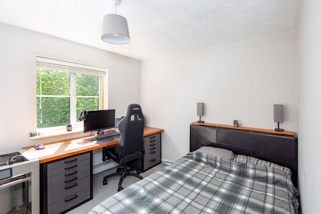 Additional image 11 of 3 bed semi-detached house for saleLily Close, Bicester OX26