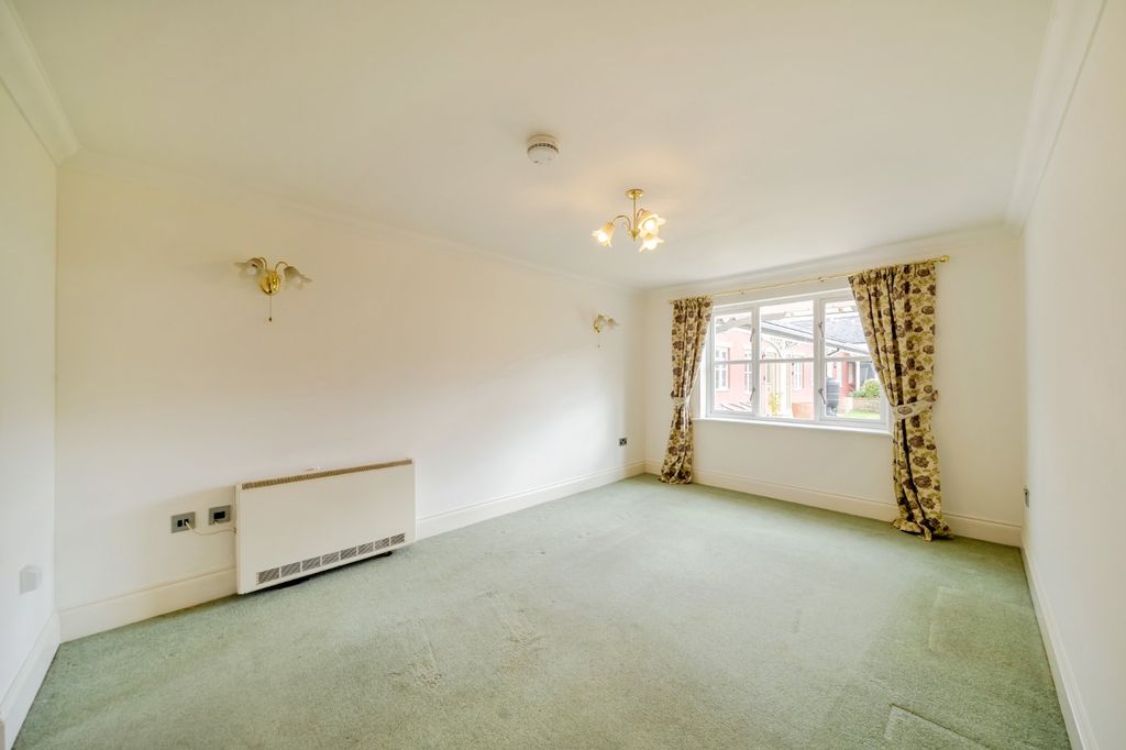 Additional image 3 of 2 bed flat for saleCarleton Road, Skipton, UK BD23