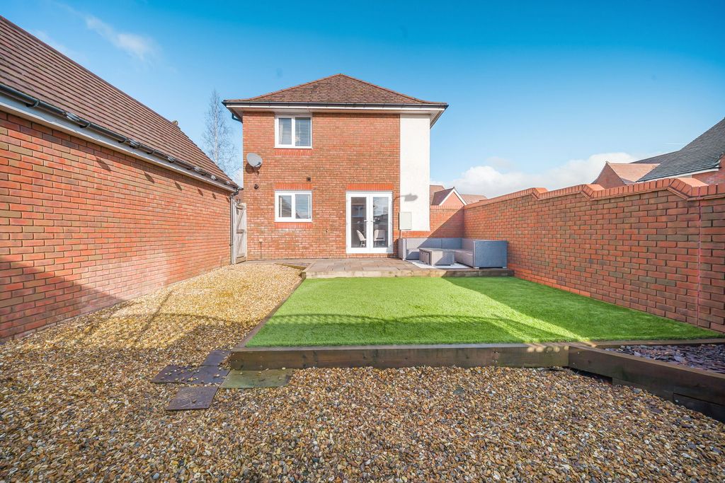 Additional image 32 of 3 bed detached house for saleBrambling Crescent, Penallta, Hengoed CF82