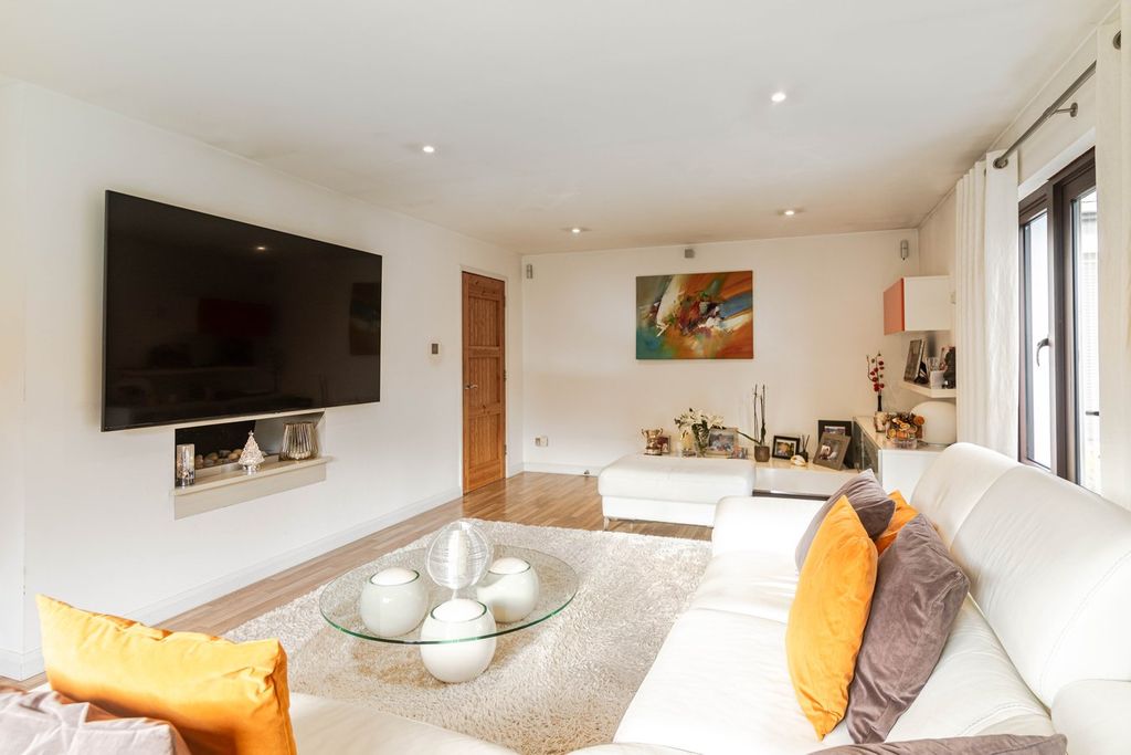 Additional image 7 of 4 bed detached house for salePark Estate, La Marquanderie, St Brelade JE3
