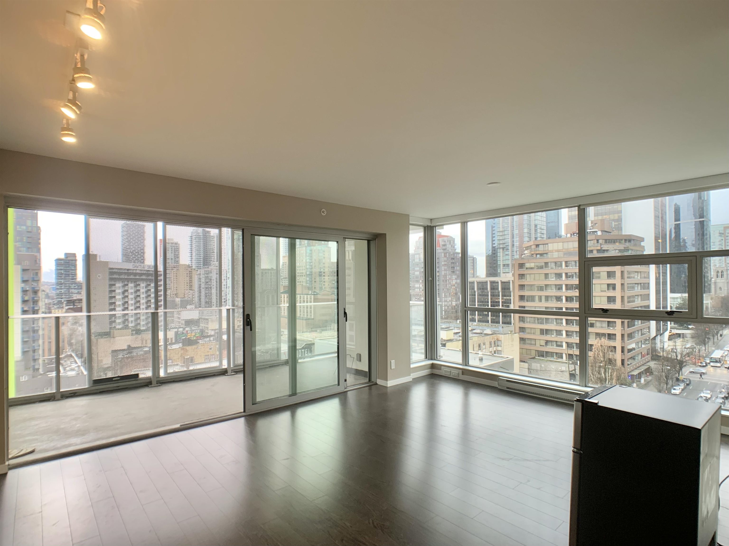 Additional image 3 of 1607-999 Seymour Street, Vancouver, BC, V6B 0M5