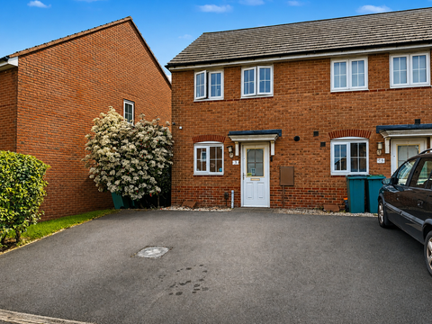 May Drive, Glenfield LE3