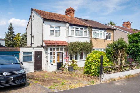 Cambridge Road, Carshalton SM5