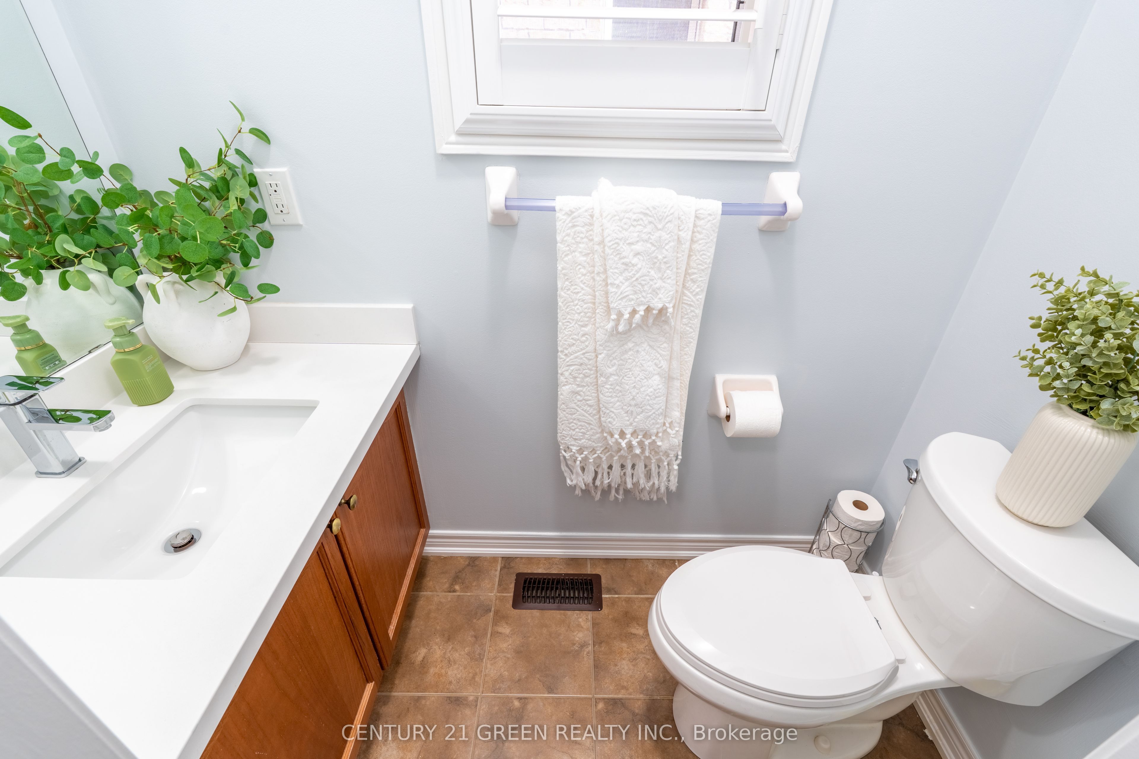 Additional image 5 of 3243 Stoney Crescent, Mississauga, ON, L5M 0V4