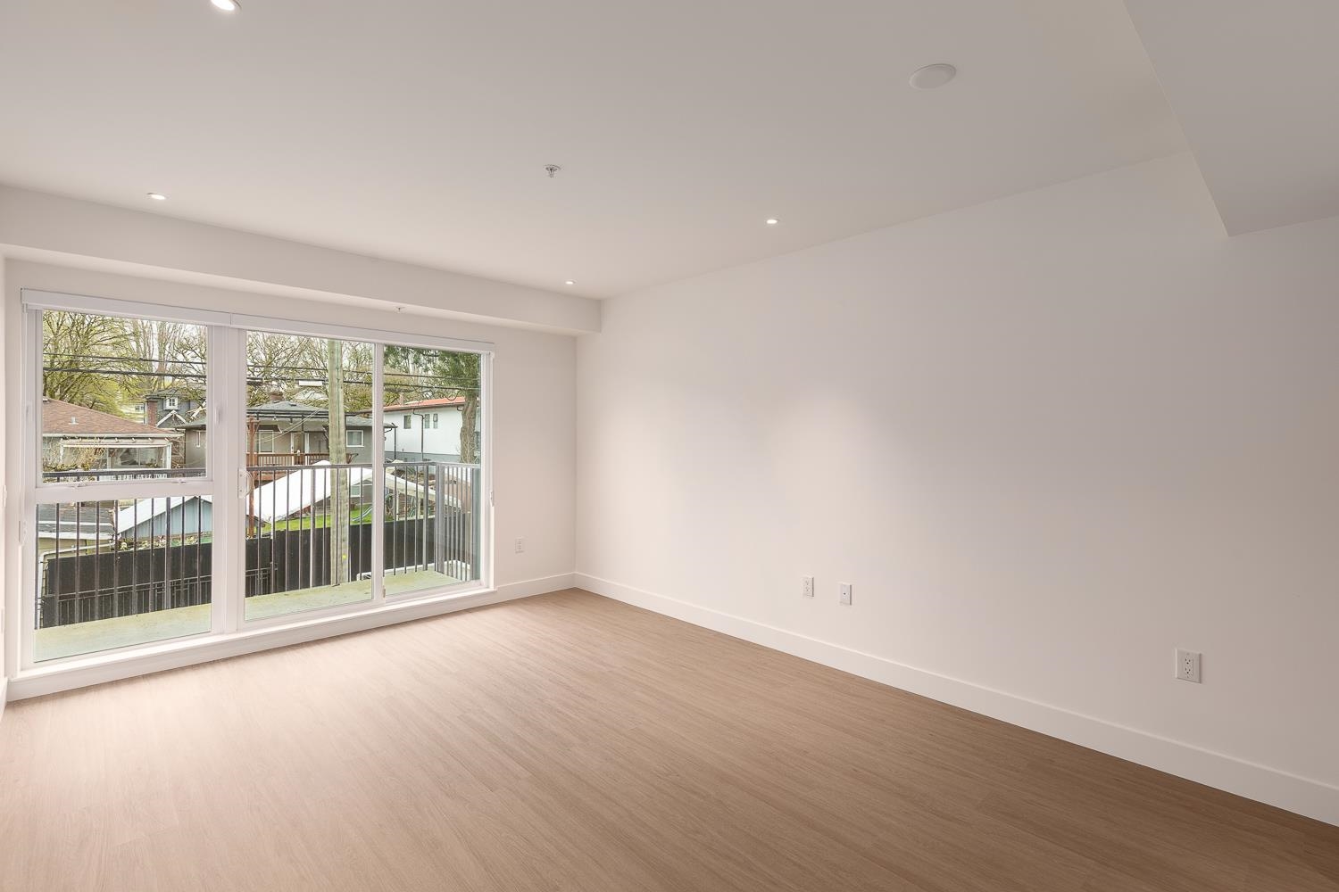 Additional image 4 of 210-2235 Broadway E, Vancouver, BC, V5N 0J5