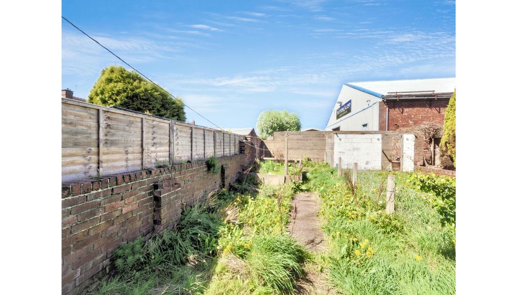 Additional image 7 of 1 bed property for sale23 Shaw Street, Riddings, Alfreton, Derbyshire DE55