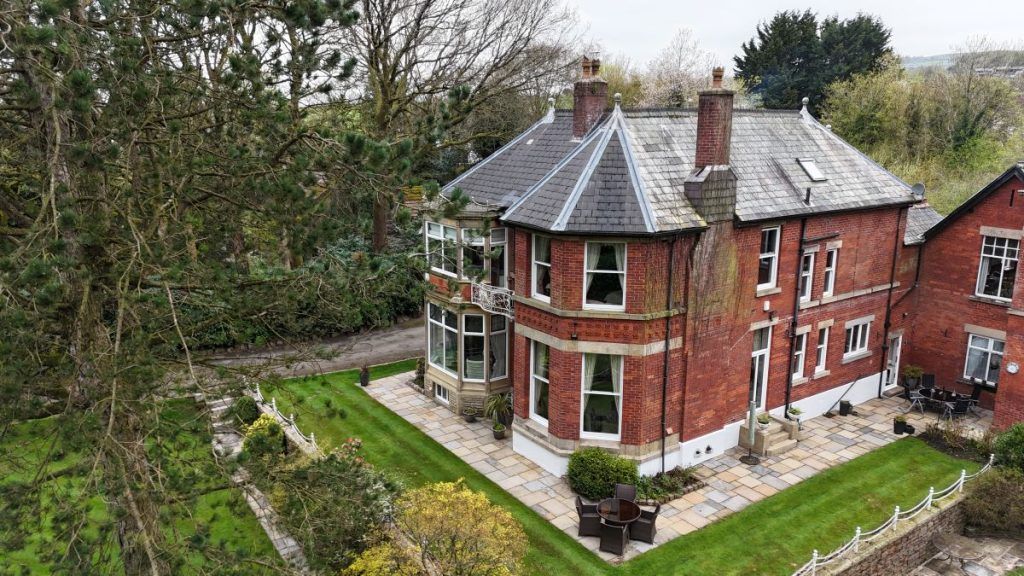 Additional image 86 of 6 bed link detached house for saleHighfield, Belmont Road, Bolton BL1