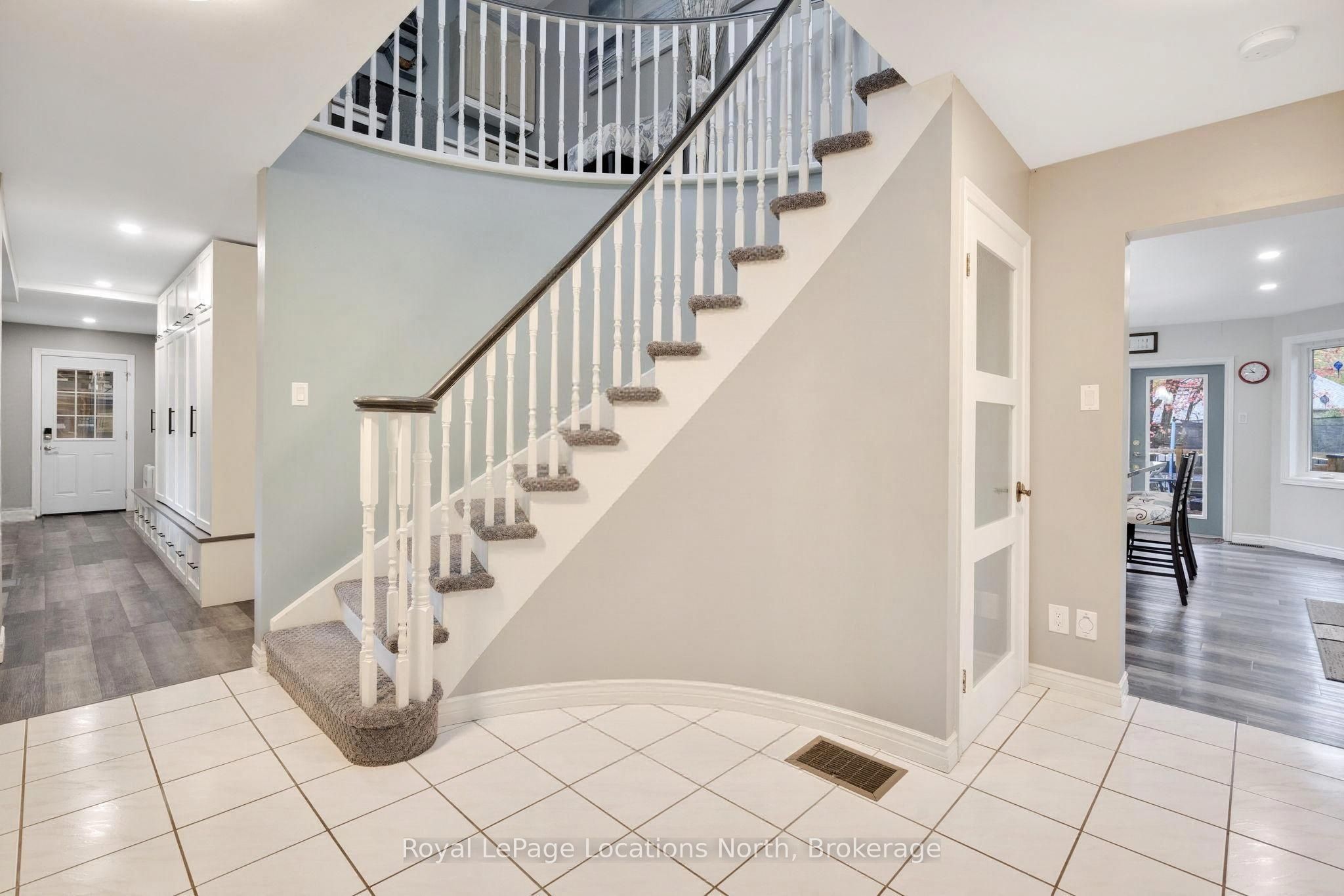 Additional image 4 of 266 45th Street S, Wasaga Beach, ON, L9Z 1R3