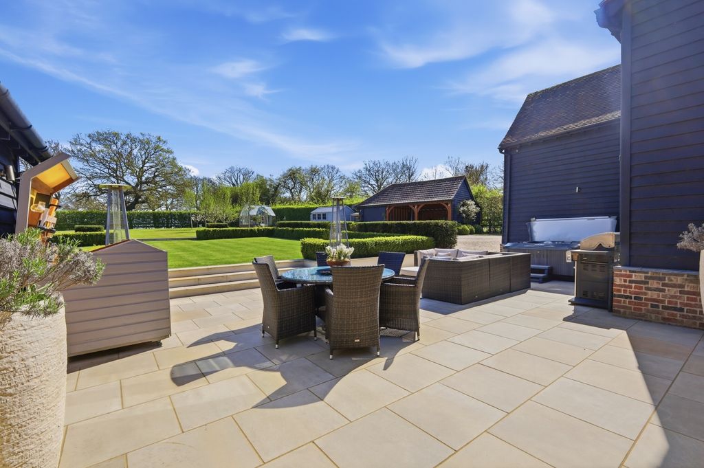 Additional image 20 of 4 bed detached house for saleCoxes Farm Road, Billericay CM11
