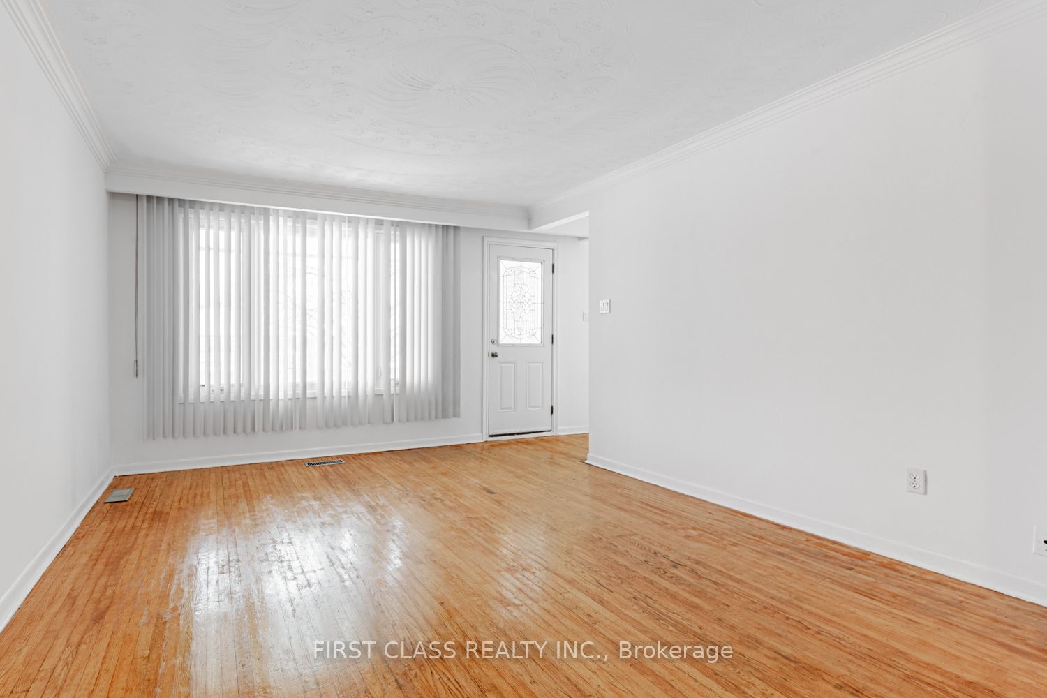 Additional image 4 of 211 Shawnee Circle, Toronto, ON, M2H 2Y3
