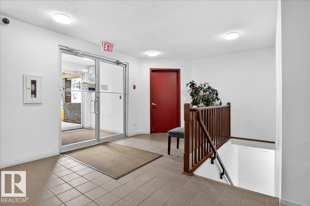 Additional image 8 of 302-9760 176 Street NW, Edmonton, AB, T5T5Z5