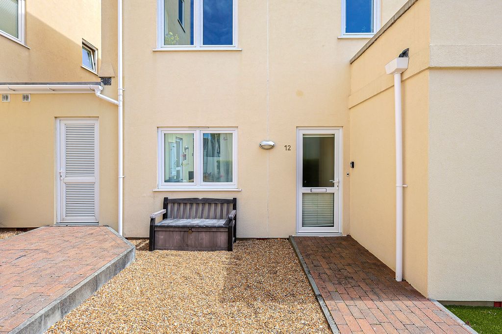 Additional image 11 of 1 bed property for saleRue Du Marais, Vale, Guernsey GY3