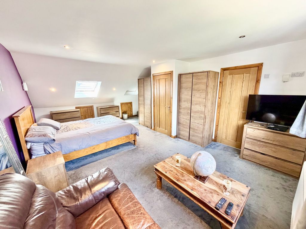 Additional image 4 of 4 bed semi-detached house for saleSt. Georges Avenue, Kingsbury, London NW9