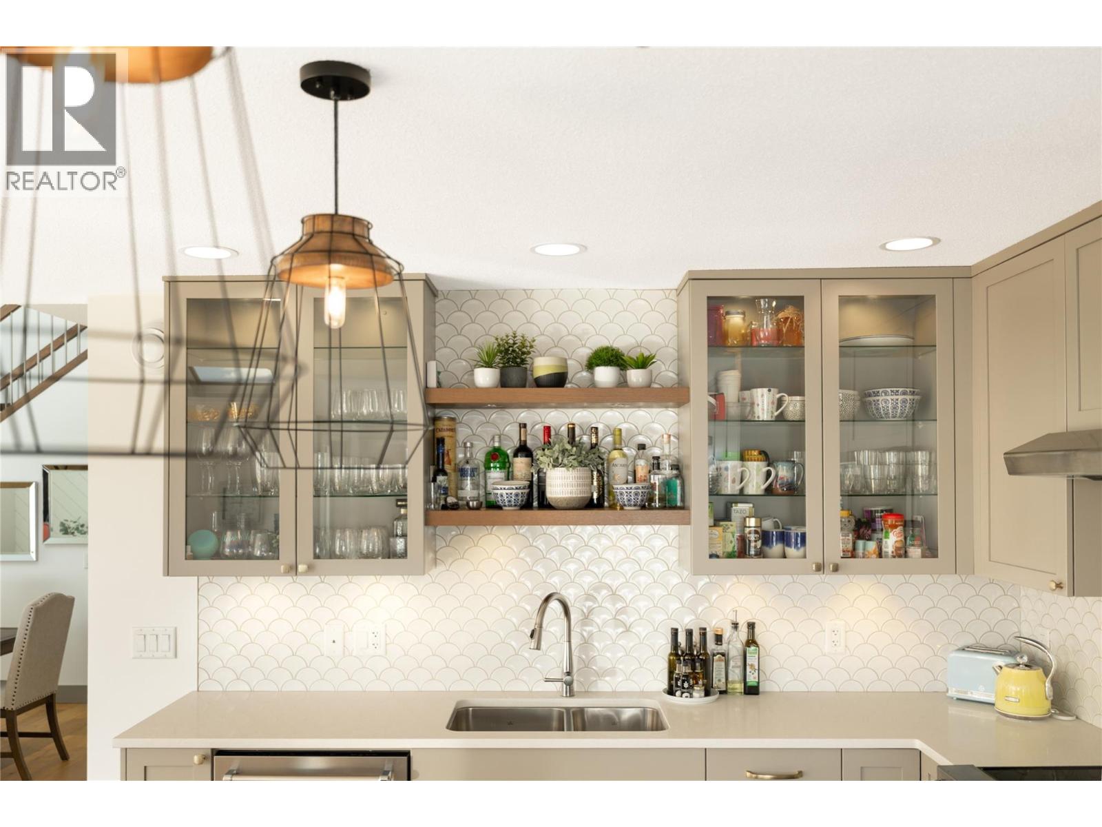 Additional image 6 of 305-4004 Bluebird Road, Kelowna, BC, V1W1X6