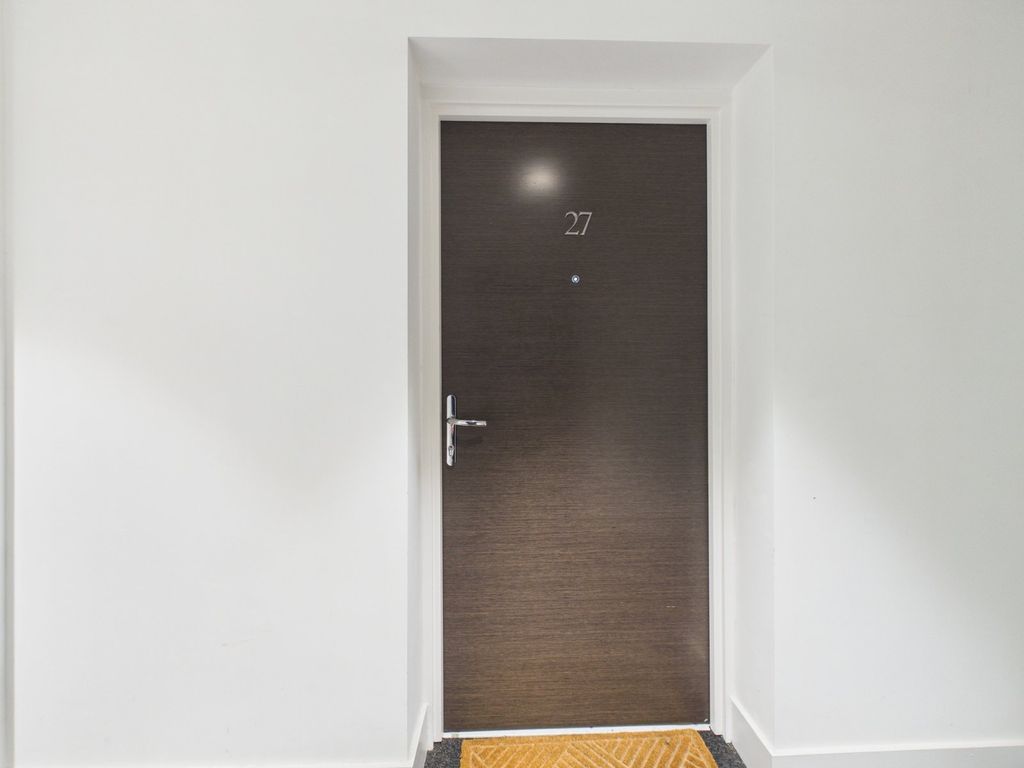 Additional image 10 of 2 bed flat for saleRegent Place, 75 Sycamore Road, Amersham, Buckinghamshire HP6