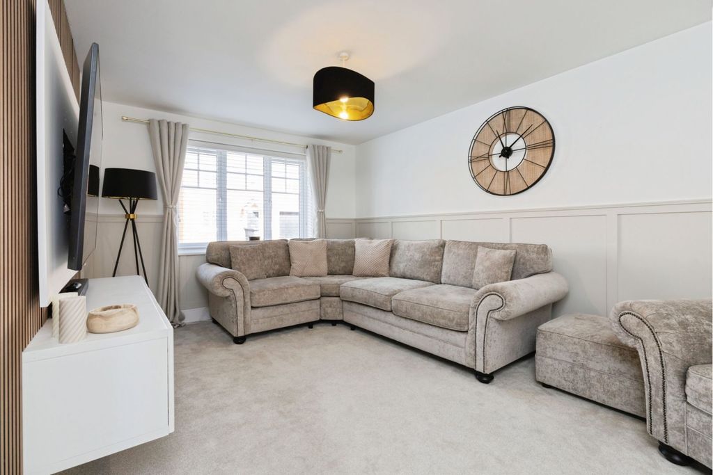 Additional image 5 of 5 bed detached house for saleTralee Court, Ashington NE63