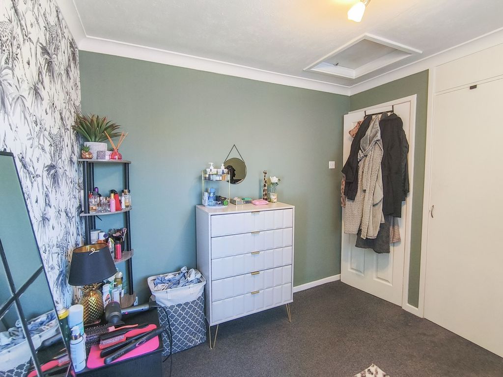 Additional image 12 of 2 bed flat for saleLyndhurst Road, North Seaton NE63