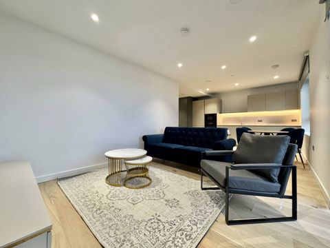 Bella House, 8 Pilot Walk, Greenwich Peninsula, London SE10