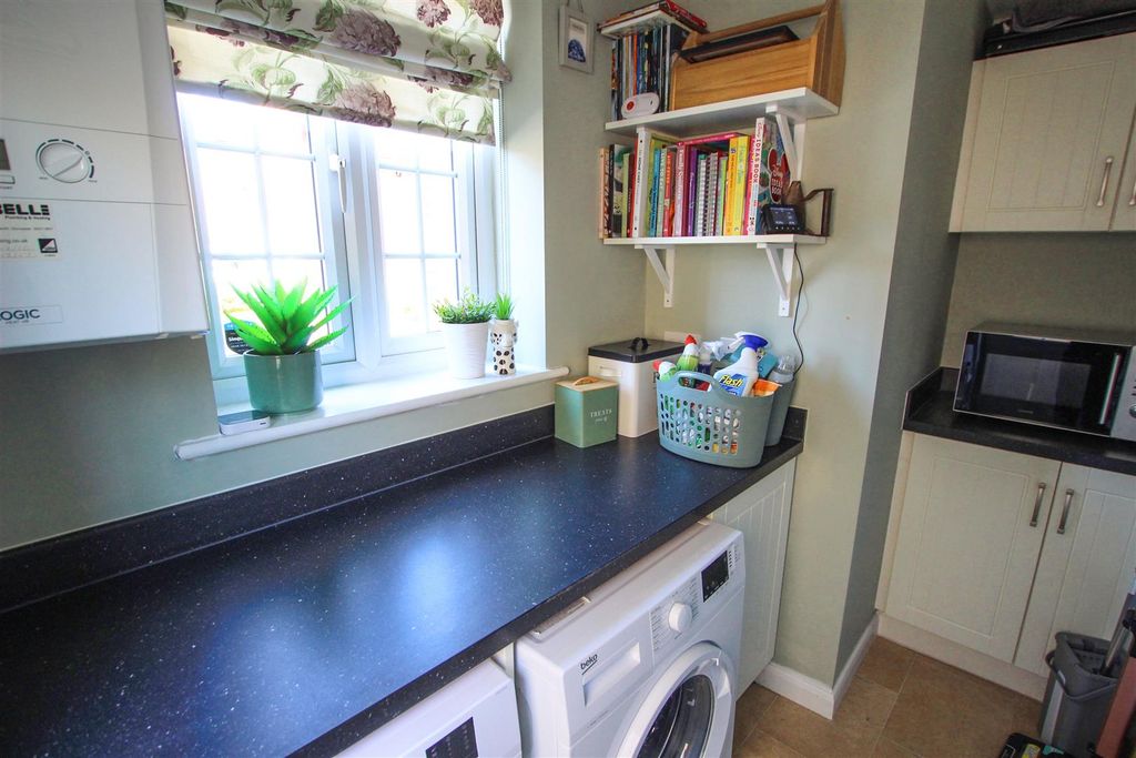 Additional image 12 of 4 bed detached house for saleButtermere Crescent, Lakeside, Doncaster DN4