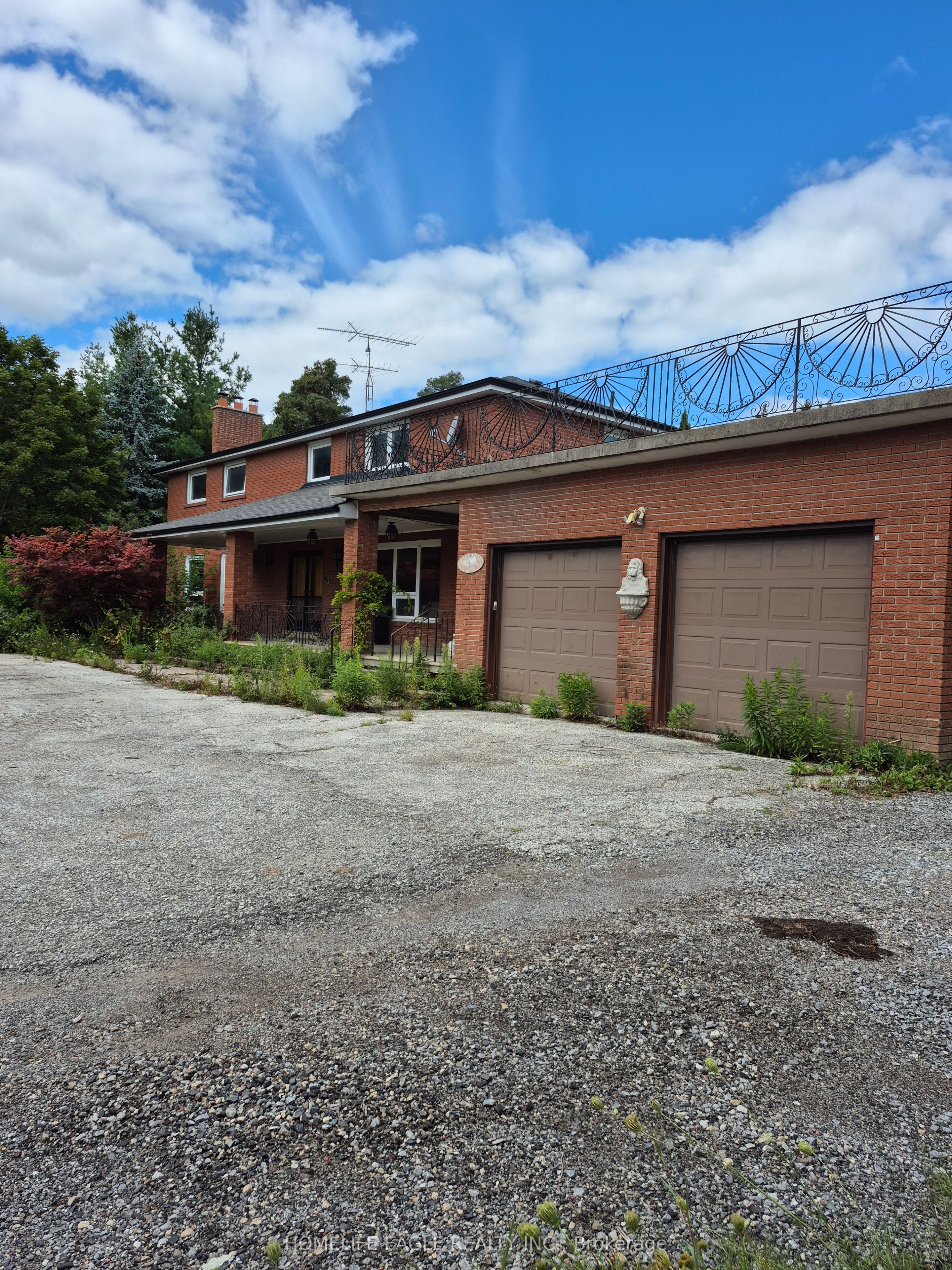 900 19th Avenue, Richmond Hill, ON, L4E 3R2
