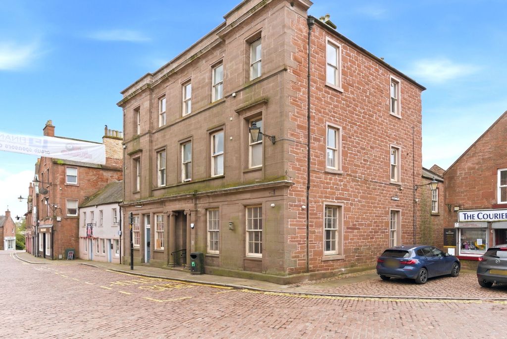 2 bed flat for saleHigh Street, Kirriemuir DD8