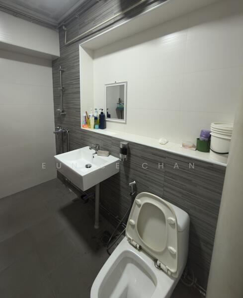 332 Tah Ching Road photo 2