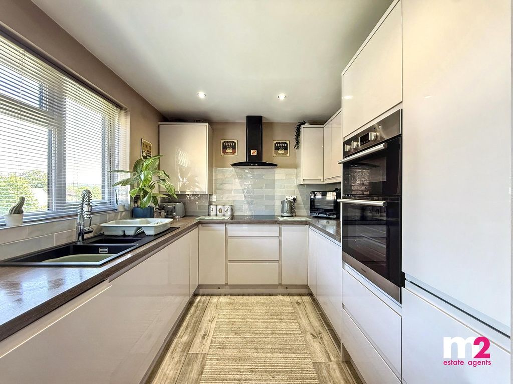 Additional image 4 of 3 bed detached house for saleKier Hardie Drive, Newport NP19