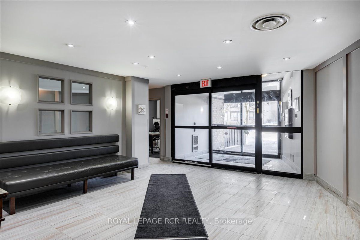 Additional image 6 of 613-260 Davis Drive, Newmarket, ON, L3Y 7C3