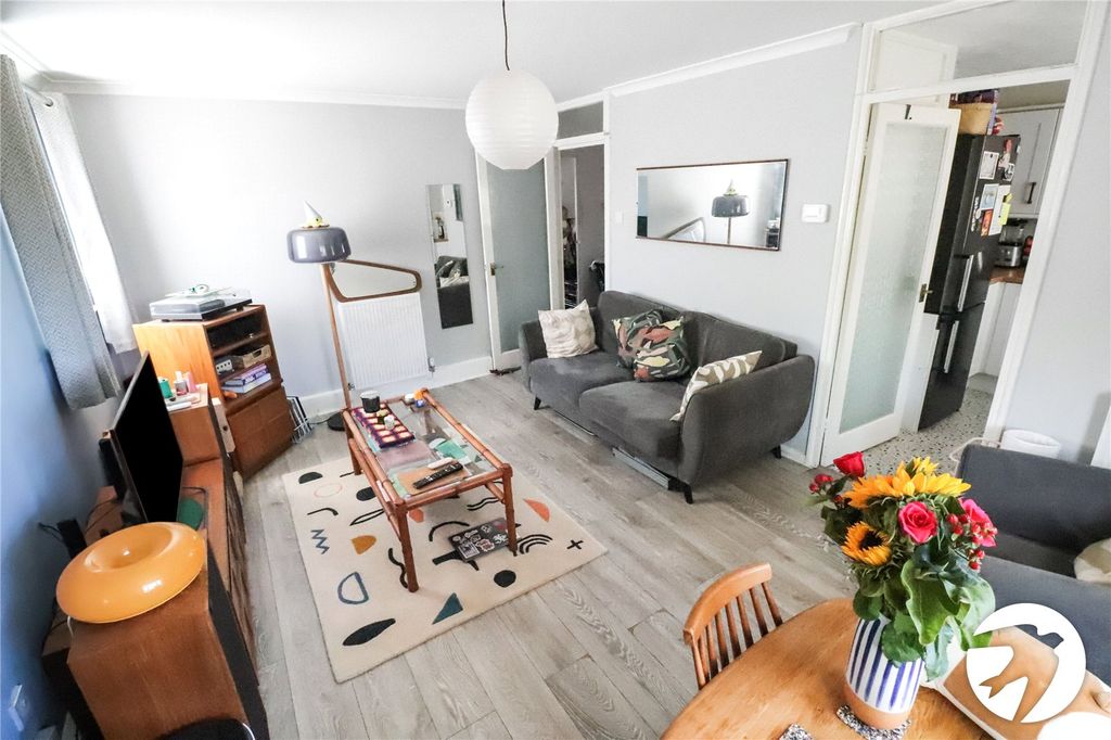 Additional image 10 of 2 bed flat for saleHeathdene Drive, Belvedere DA17
