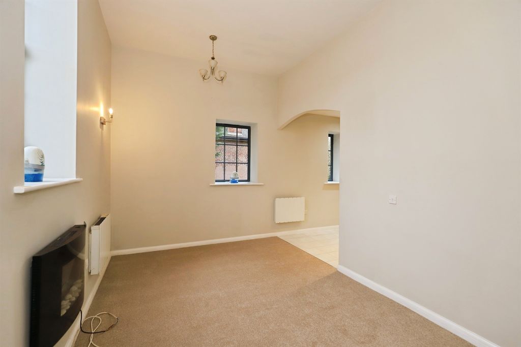 Additional image 2 of 2 bed flat for saleCastle Road, Kidderminster DY11