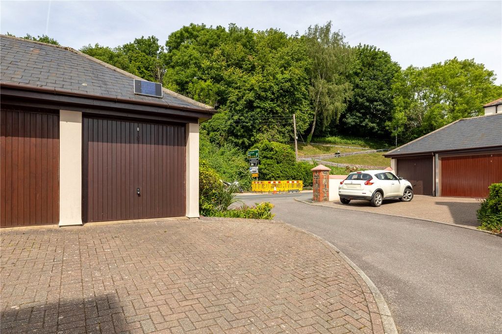 Additional image 23 of 3 bed flat for saleNew Road, Bideford, Devon EX39