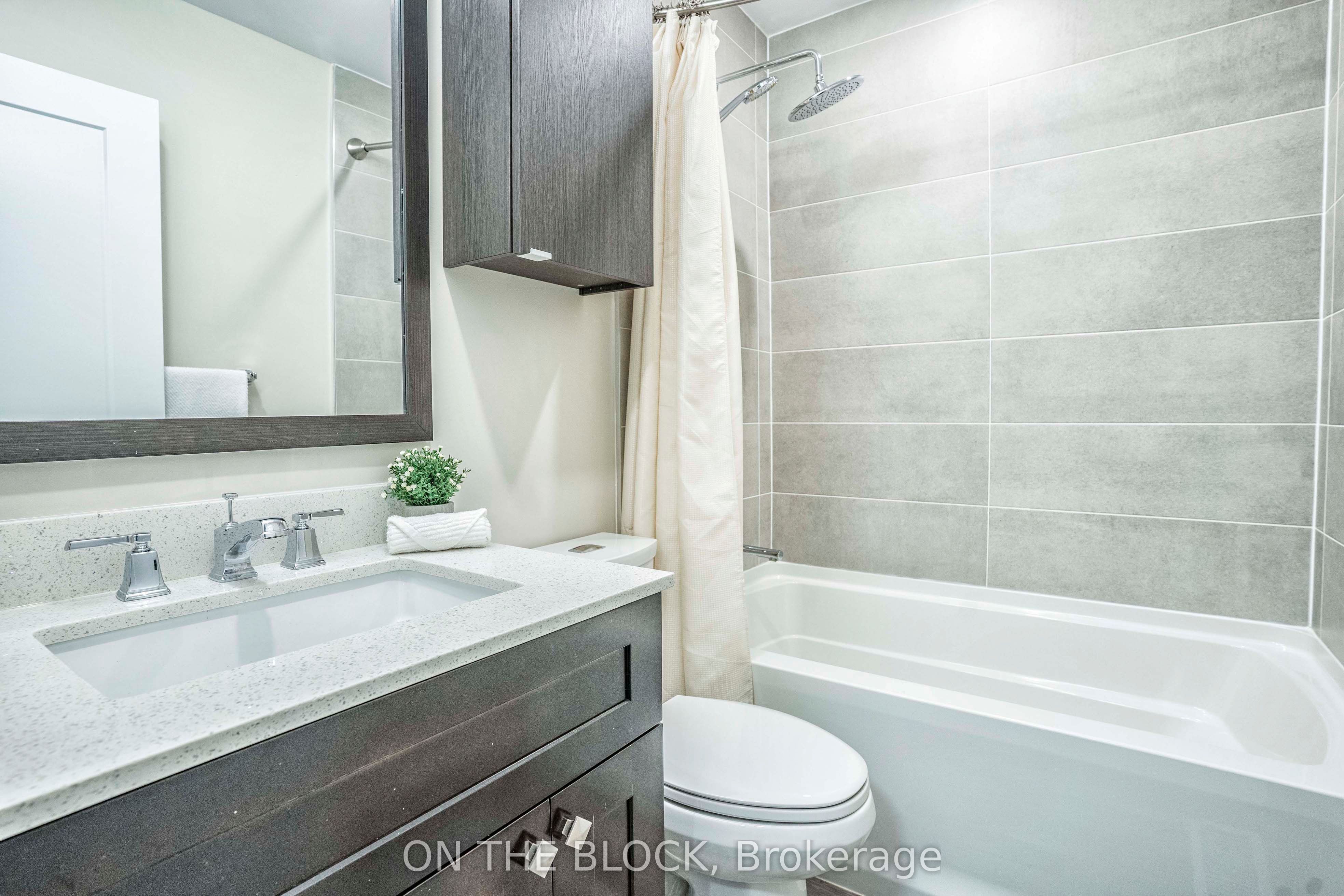 Additional image 5 of 49 Leslie Street, Toronto, ON, M4M 3C3