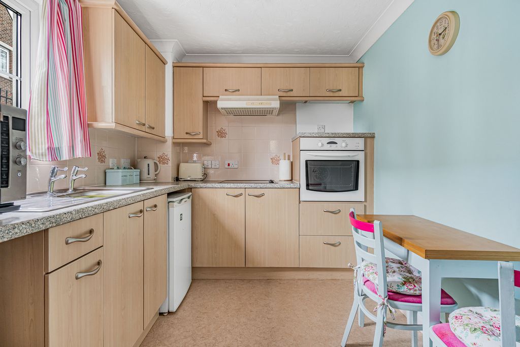 Additional image 2 of 1 bed flat for saleWessex Way, Bicester OX26