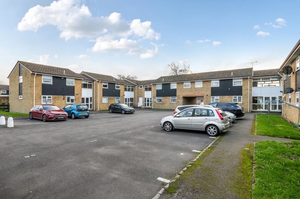 Additional image 16 of 1 bed flat for saleRichens Drive, Carterton, Oxfordshire OX18