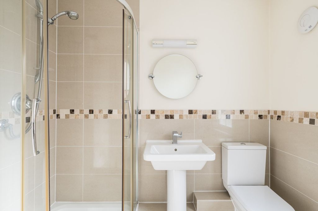 Additional image 21 of 6 bed town house for saleLansdowne Road, Bedford MK40