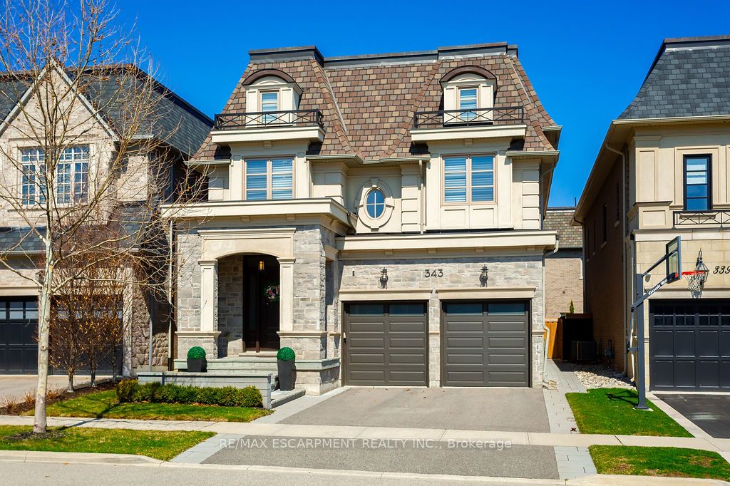 343 Tudor Avenue, Oakville, ON, L6K 2V5