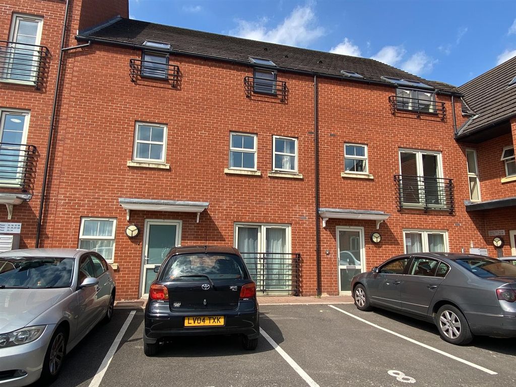 2 bed flat for saleFriars Mews, Wesleyan Court, Lincoln LN2